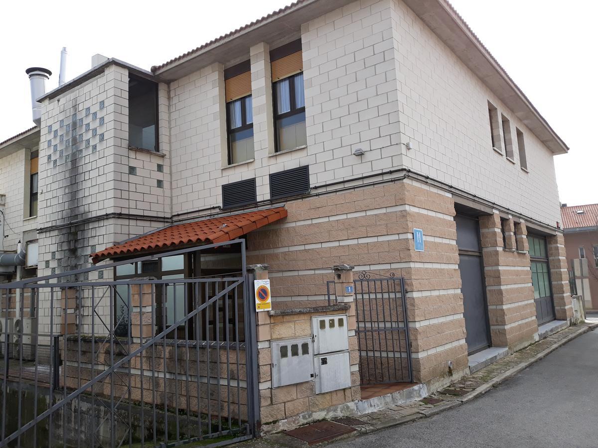 Hostal Ardoi Zizur Mayor Exterior photo